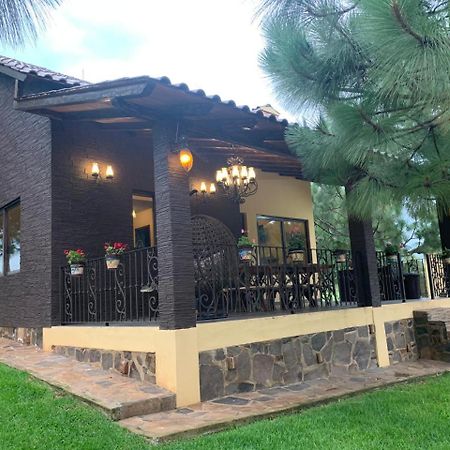 Cabana No.6 Puerta Del Bosque Mazamitla. Kültér fotó