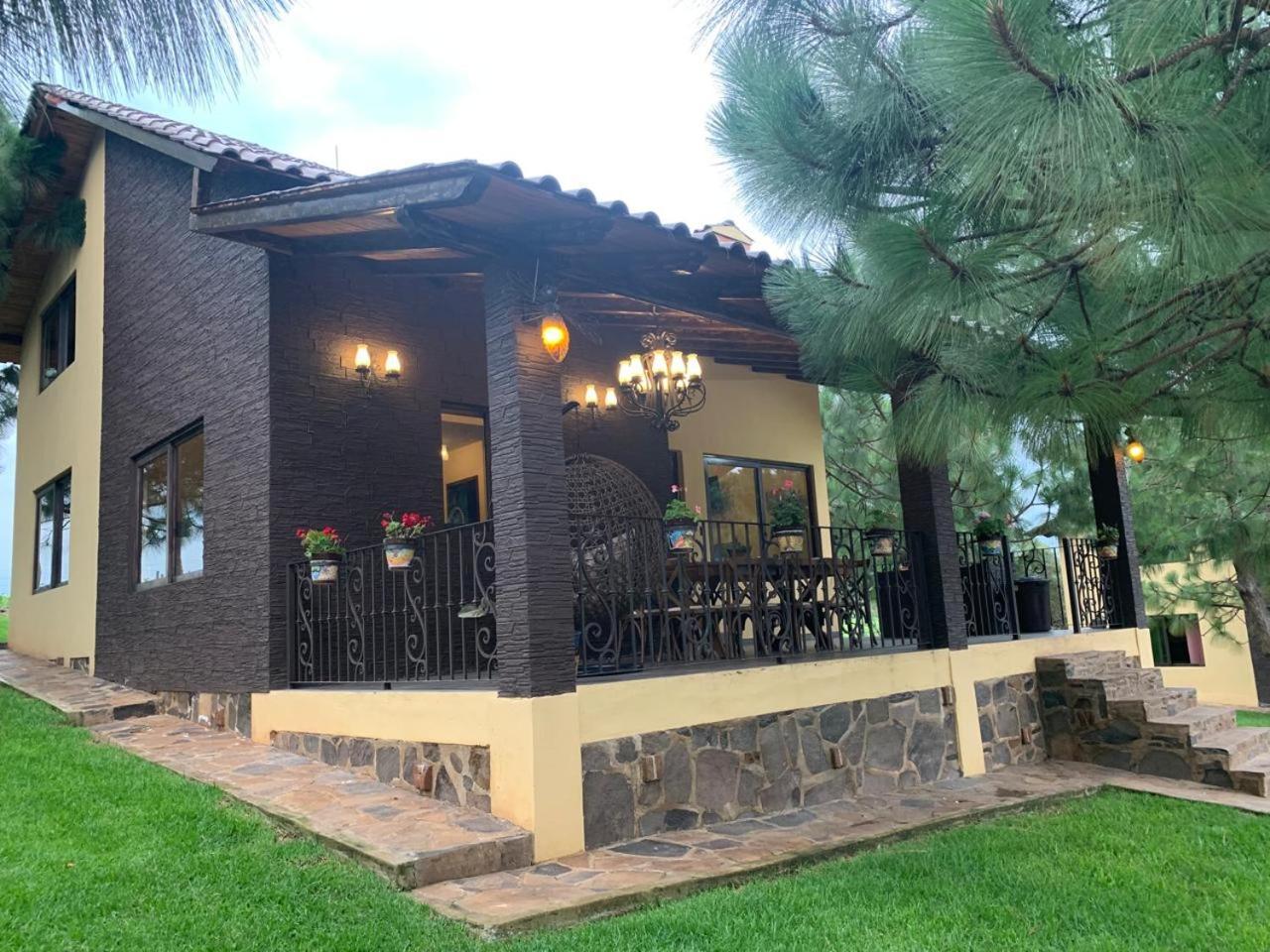 Cabana No.6 Puerta Del Bosque Mazamitla. Kültér fotó